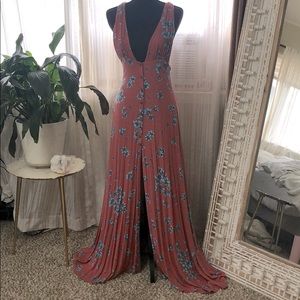 Free People Maxi dress Red/Orange Blue Flowers